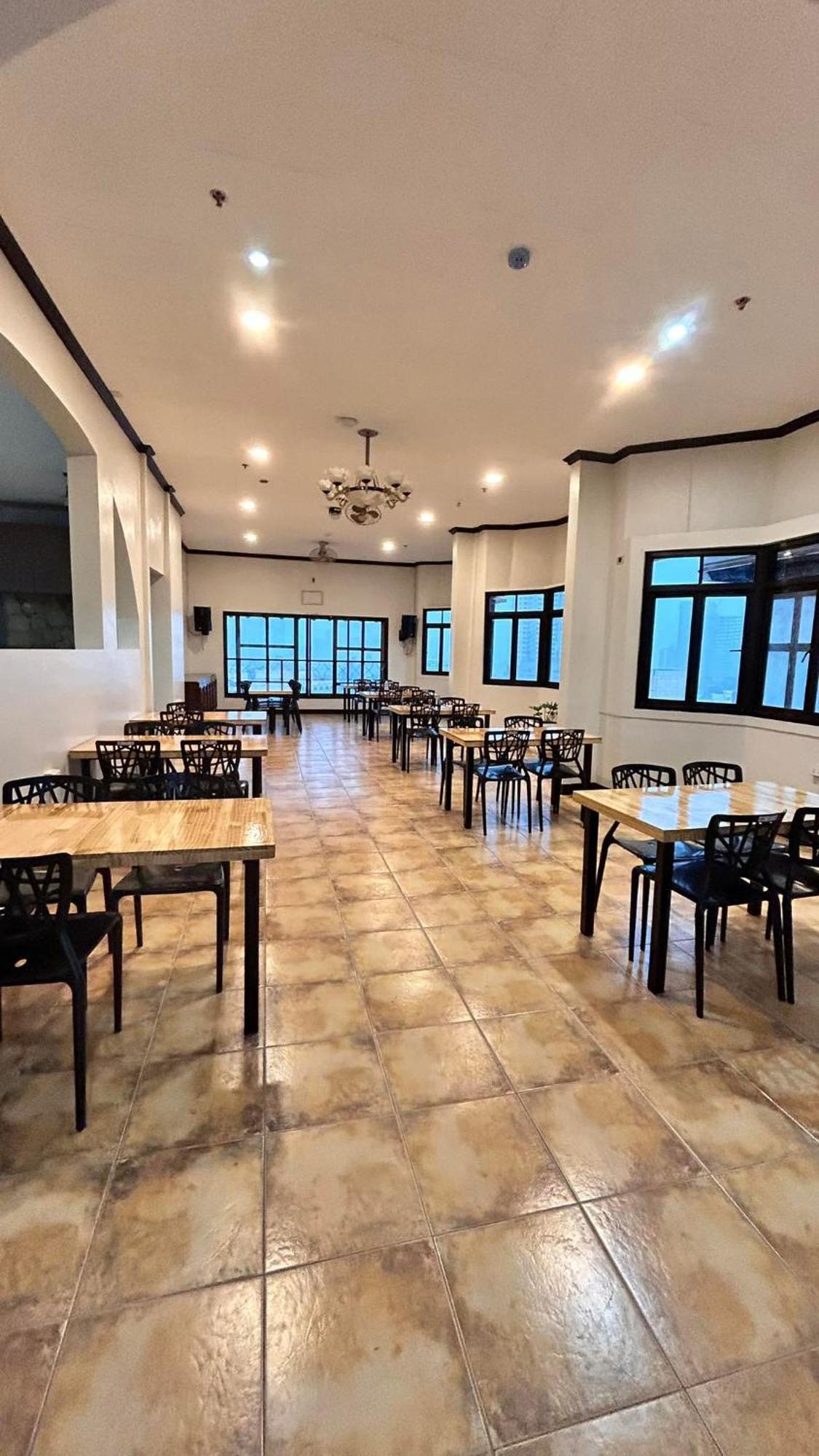 Fuente Hotel De Cebu Екстериор снимка