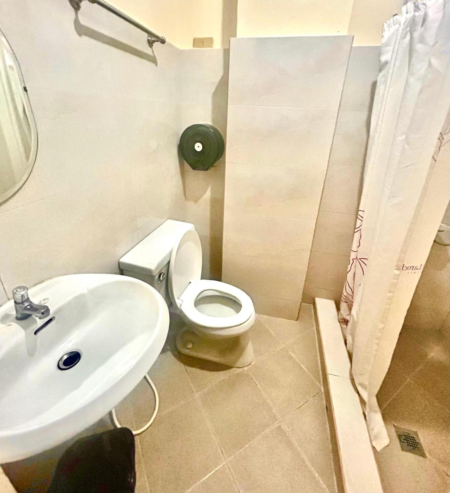 Fuente Hotel De Cebu Екстериор снимка